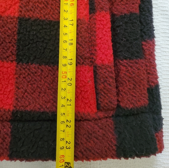 Old Navy red and black buffalo plaid Sherpa fleece jacket size - small - Picture 12 of 12